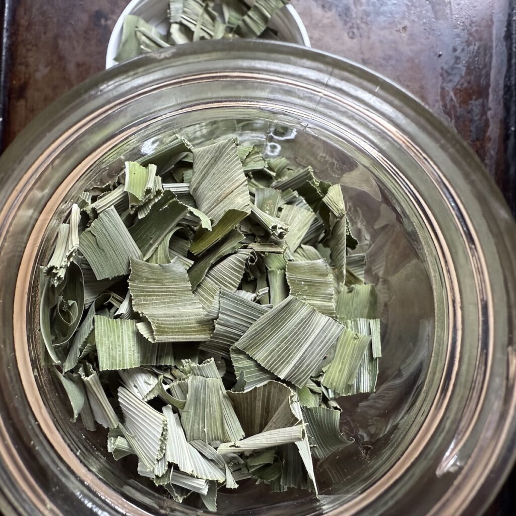 dried pandan