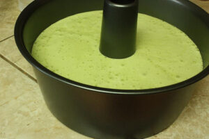 pandan cake batter