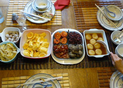 Asian-dessert-spread