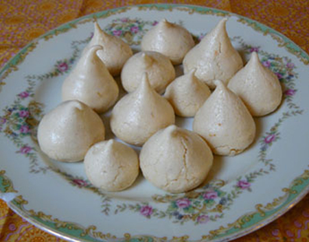 Tangerine-meringue-kisses-vwk