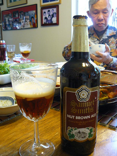 Dark beer with Vietnamese food