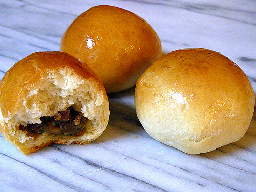Baked filled buns (bao) Baked filled buns (bao)