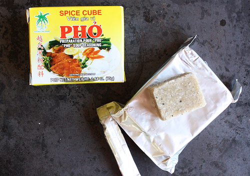 Instant pho cubes