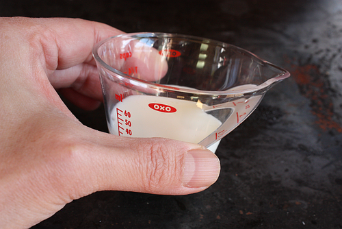 Mini kitchen tools measuring cup