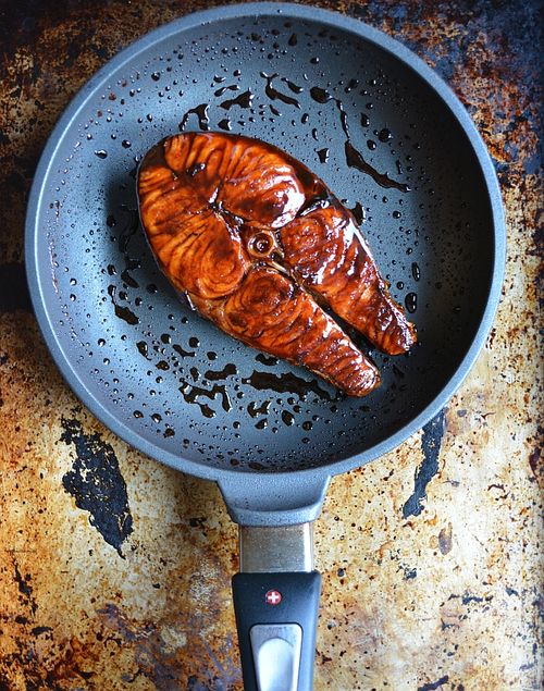 Salmon teriyaki in skillet Salmon teriyaki in skillet
