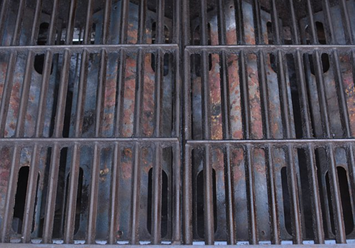 Clean-grill-grates Clean-grill-grates