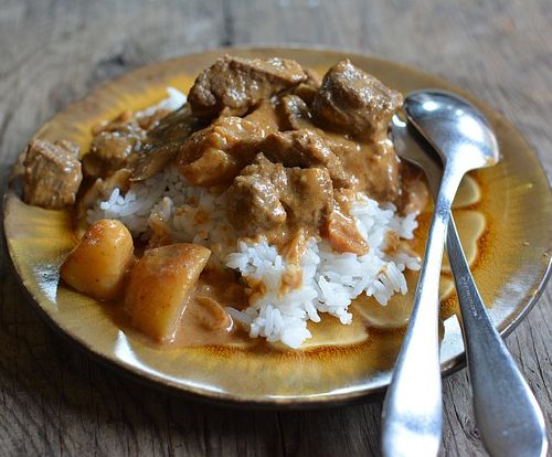 Massaman-beef-curry