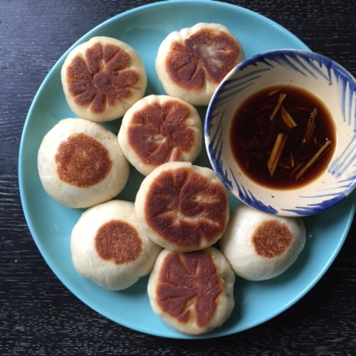Panfried-baozi