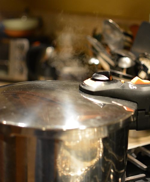 Pressure cooker at work