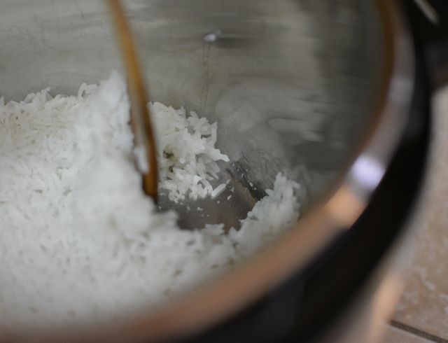 Instant-pot-rice-fluff