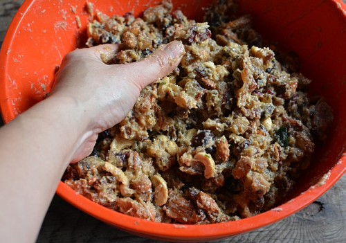 Fruitcake-2014-hand-batter