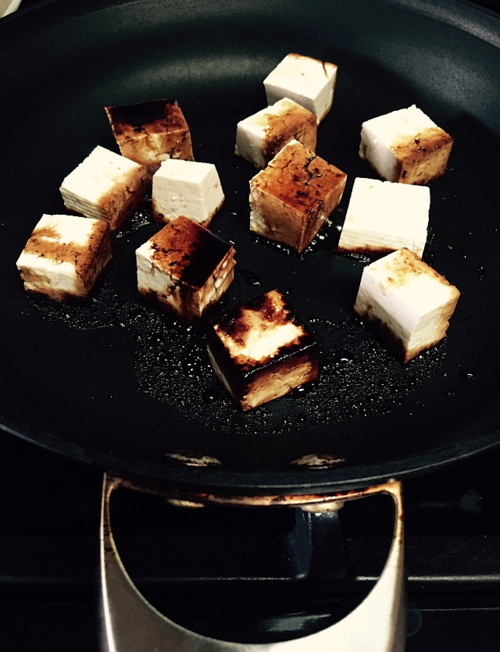 Pan-seared-tofu-wet-soy