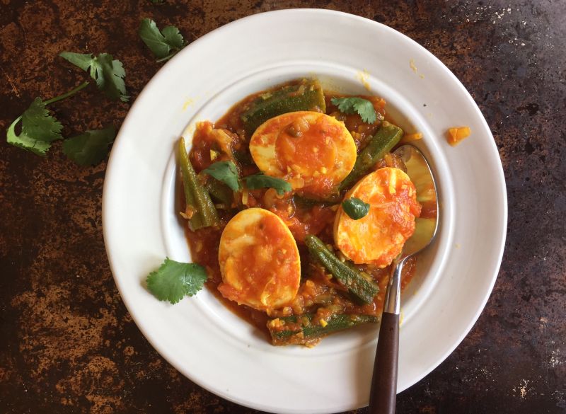 Burmese egg curry 3