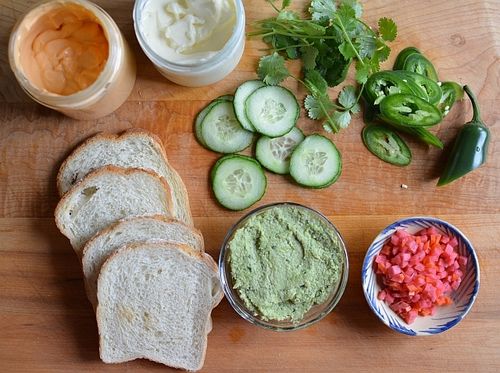 Banh-mi-tea-sandwich-process Banh-mi-tea-sandwich-process