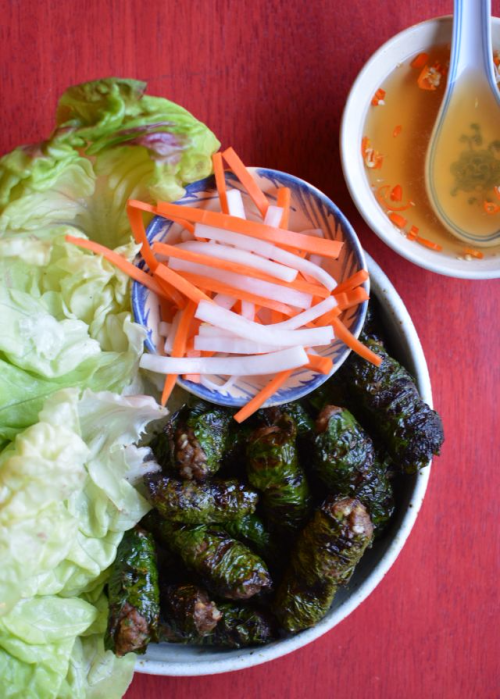 Grilled-beef-betel-leaf