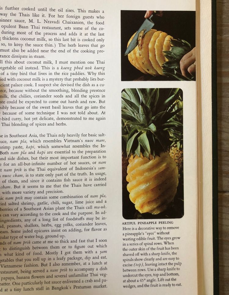 how to cut pineapple