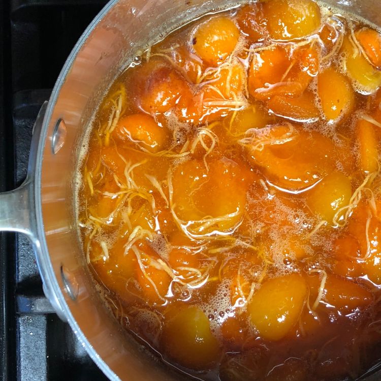 apricot ginger jam cooking