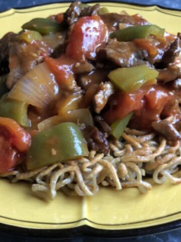 tomato beef chow mein