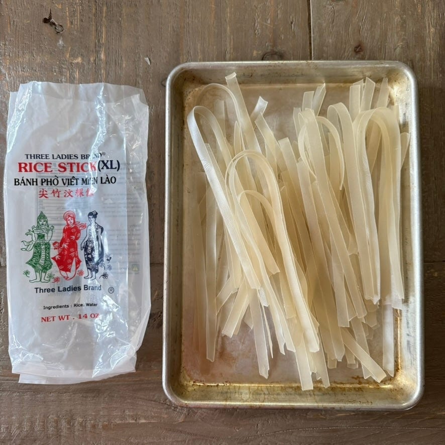 wide rice noodles for panfrying